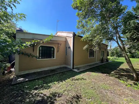 Casa en Venta con 1 cochera