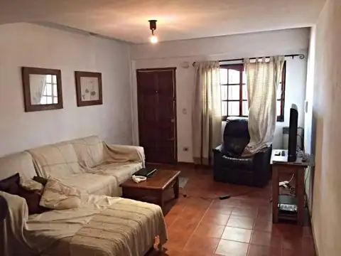 Roque Saenz Peña 1700