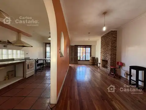 Casa 4 ambientes con 3 baños