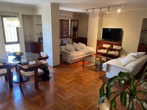 Departamento en Venta de 4 dormitorios