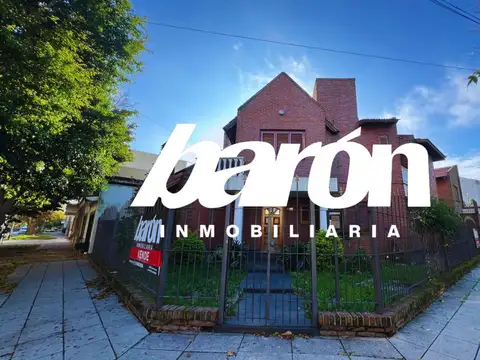 Casa - Venta - Argentina, Lanús - Arturo Bas 89