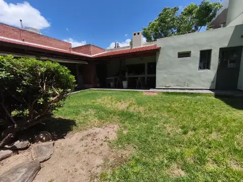 VENTA CASA TRES DORMITORIOS  RESIDENCIAL AMERICA