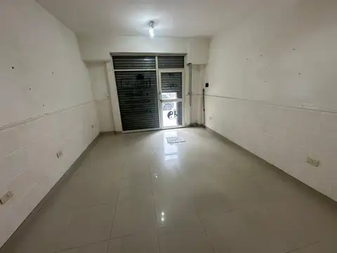 Local en Alquiler en Wilde, $ 400.000