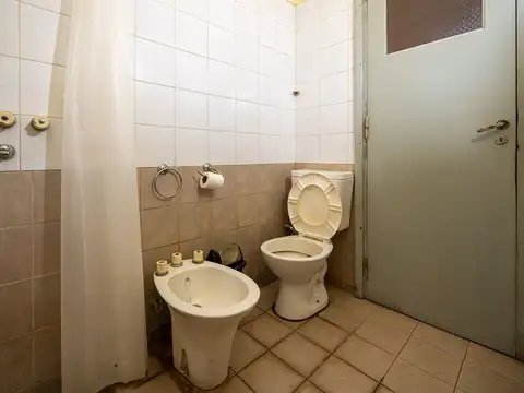 CASA EN VENTA 3 DORMITORIOS EN PEREZ