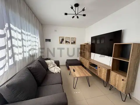 Casa en Venta en Lisandro Olmos Etcheverry, USD 135.000