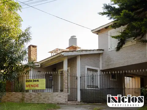 Propiedad en block con patio y estacionamiento - C334