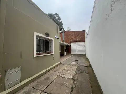 Galpon en Venta 50  mts Fondo