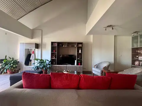 Departamento en Venta de 5 ambientes