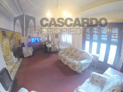 Depto Tipo Casa 4 ambientes con 2 baños