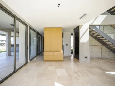 Casa en Venta 1 año