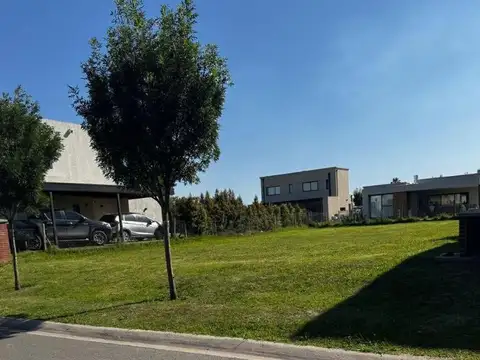 Terreno en Venta, FOS 40