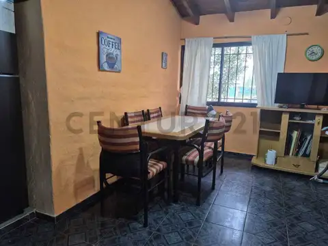 Manzana D casa 14- Barrio San Vicente-Corralitos , Piso 0