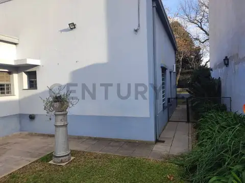 Casa en Venta en La Plata, calle 51 e/28 y 29 -Zona Hospital Italiano