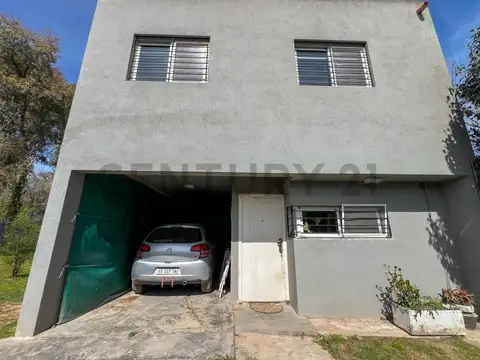 Venta de casa 4 ambientes - General Roddriguez