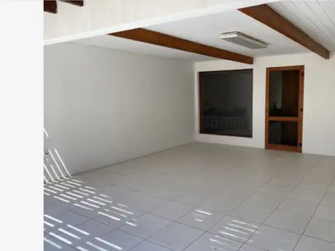 Casa en Venta en La Barra, USD 400.000