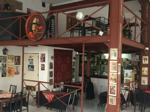 Local en Venta Via Púb.