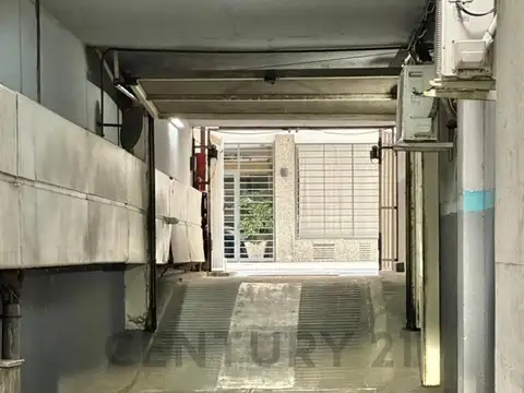 Avenida Rivadavia 1365 (C1033), Comuna Nro. 1, Capital Federal, Argentina , Piso 0