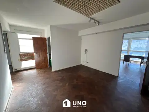 San Martín 862 - Oficina.