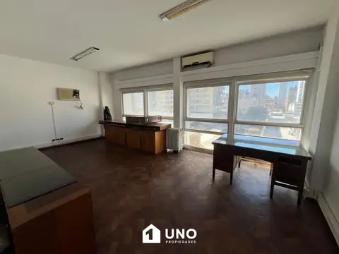 San Martín 862 - Oficina.