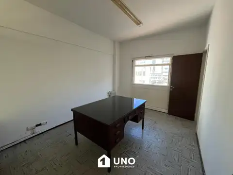 Oficina en Alquiler en Rosario, $ 450.000