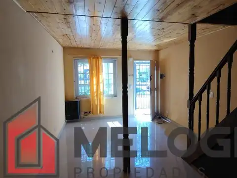 Depto Tipo Casa en Venta de 4 ambientes