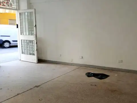 Local Comercial en alquiler - 2 Baños - San Cristóbal