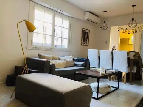 Rivadavia 100, Piso 2