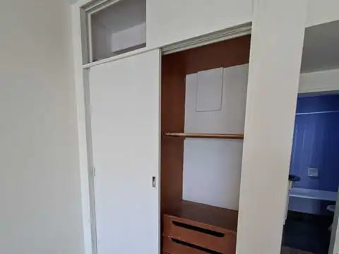 Monoambiente con cocina separada y balcón. Palermo Soho