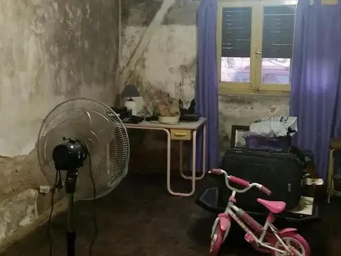 Casa 3 ambientes con 2 baños