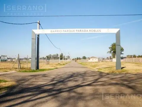 NOT. Venta. Lote en esquina. Barrio Parque Robles. Exaltación de la Cruz