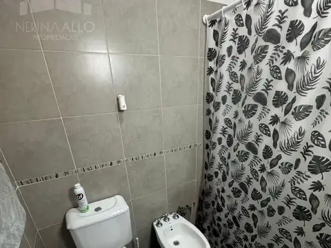 Depto Tipo Casa en Venta con 2 cocheras