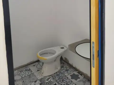 Local a estrenar en zona céntrica de Los Hornos