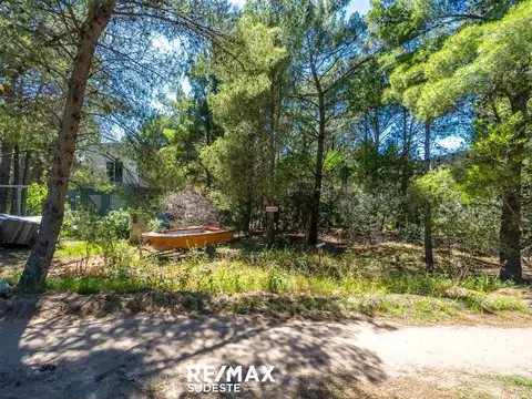 VENTA LOTE PINAR DEL GOLF ULTIMO DE LA CUADRA