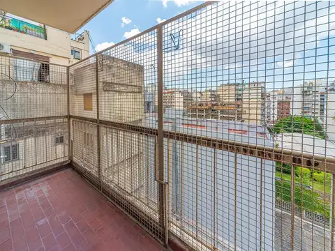 Departamento 3 ambientes con 2 baños