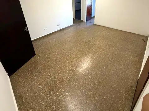 OFICINA EN ALQUILER 3 AMBIENTES - SAN MIGUEL CENTRO - OPCIÓN DE USO DE VIVIENDA