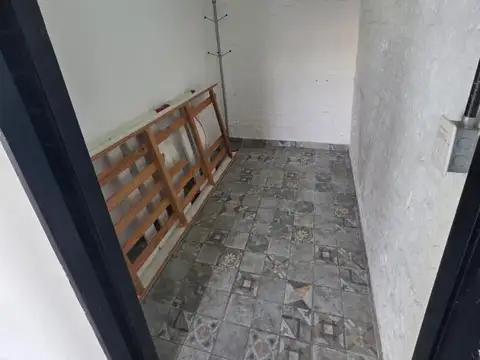 Local en Alquiler en Paternal, $ 850.000