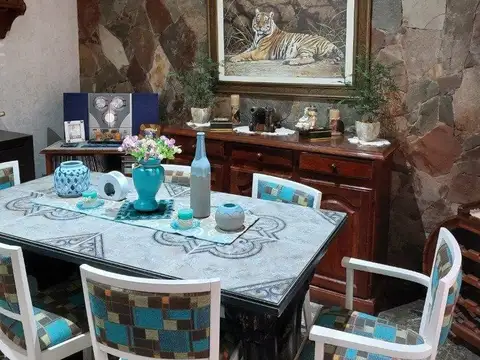 Casa  en Venta ubicado en Caseros, Tres de Febrero, G.B.A. Zona Oeste - LSC0113_LP556588_1