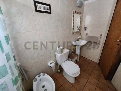 SAENZ PEÑA 1500, Piso 0