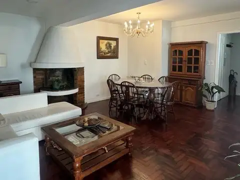 Departamento 4 ambientes con 2 baños