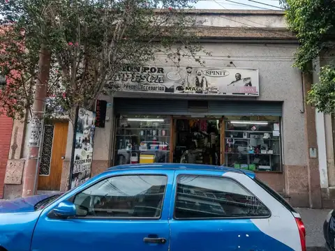 Centro. Mendoza entre Jujuy y Pellegrini 900
