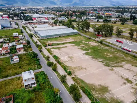 Zona Sur. Avenida Paraguay 2900