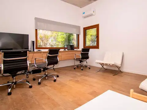 CASA 4 DORMITORIOS PISCINA HARAS DEL SUR 3