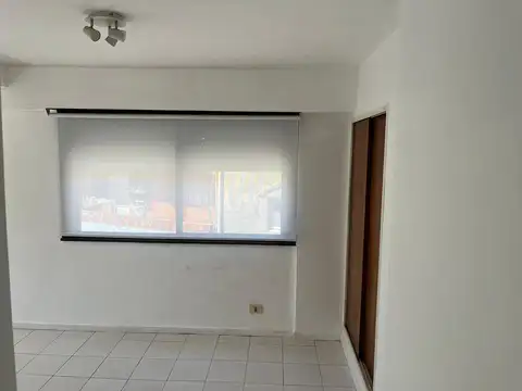 Departamento en Alquiler con 1 cochera