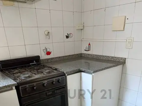 Dos ambientes en alquiler en el Barrio de Villa del Parque.