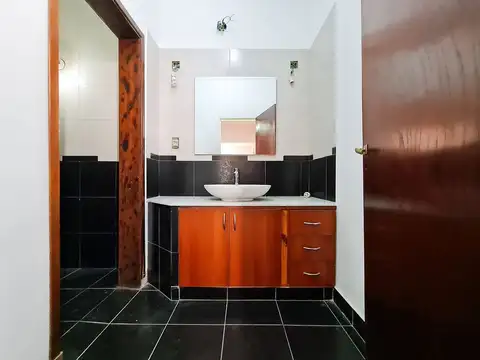 Depto Tipo Casa en Venta 56 años