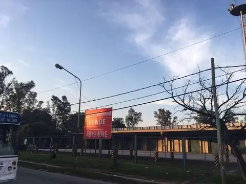 Malvinas Argentinas - Olivos Av.