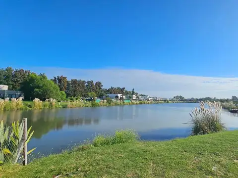 Terreno en Venta en Pilar, USD 295.000