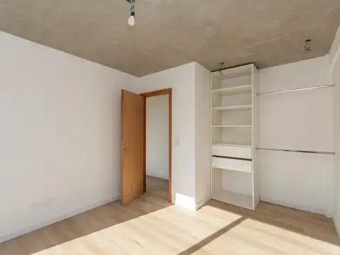 Departamento en Venta en Victoria, USD 160.000