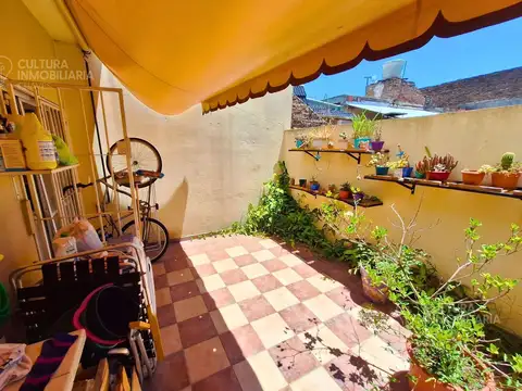Depto Tipo Casa en Venta de 2 ambientes