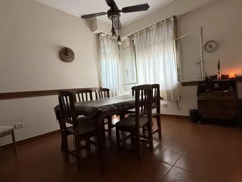 Depto Tipo Casa en Venta en Castelar Norte, USD 105.000